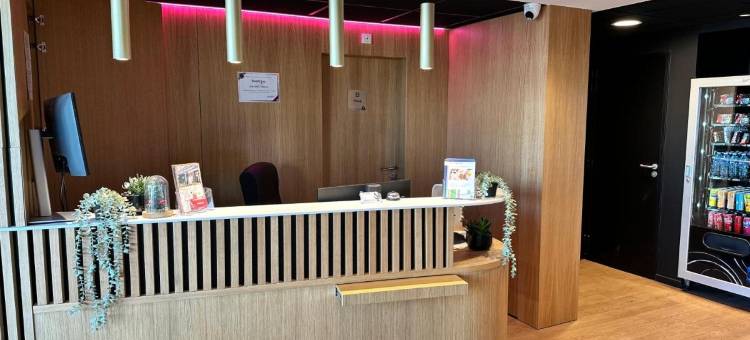 阿可纳皮耶尔拉耶酒店(Hôtel Akena Pierrelaye)图片