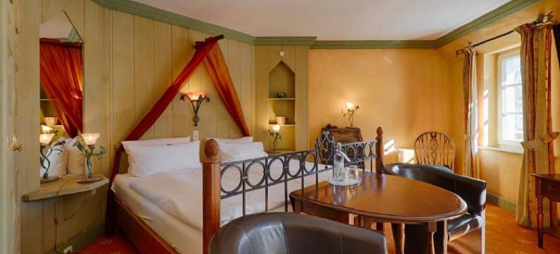 丹梅沃佛斯豪斯酒店(Meeressterne Hotel Forsthaus Damerow)图片