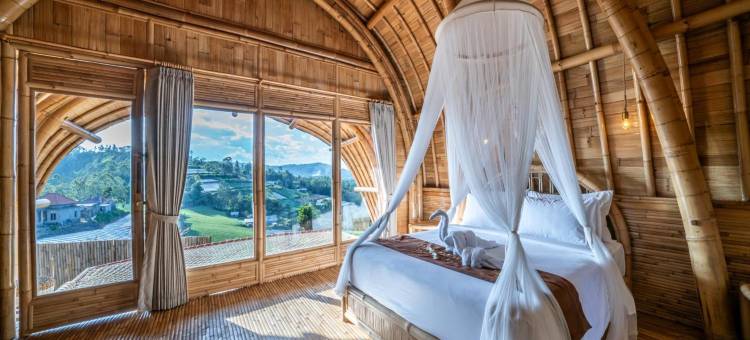 德威生态竹别墅(The Dewi Eco Bamboo Villa)图片