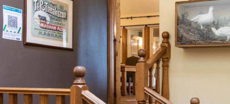 庄园屋红狮酒店(The Red Lion & Manor House)图片