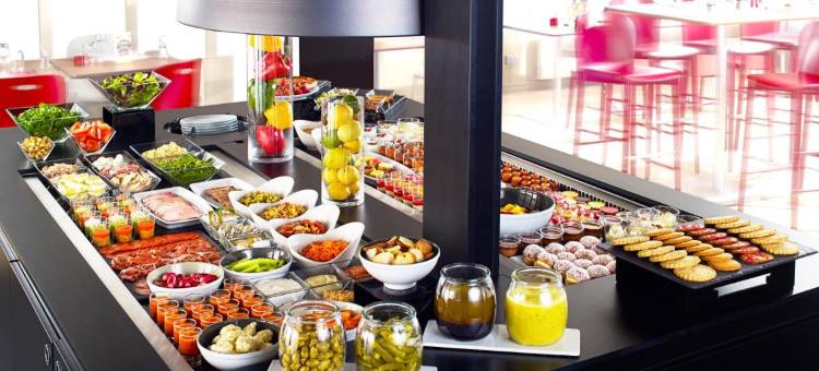 北勒阿弗尔蒙特维尔康铂酒店(Campanile le Havre Nord - Montivilliers)图片