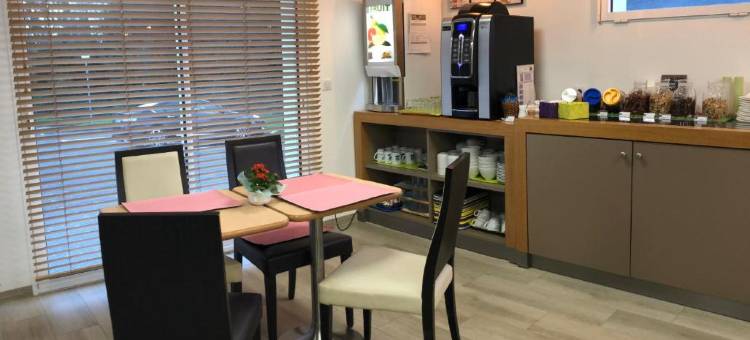 南坎佩尔基里亚德饭店(Kyriad Quimper Sud)图片