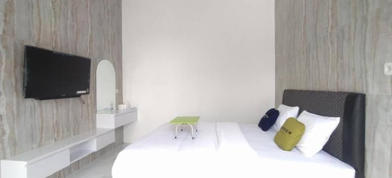 尼马拉恩加威城市景观酒店 - 红门酒店集团(Urbanview Hotel Nimara Ngawi by RedDoorz)图片