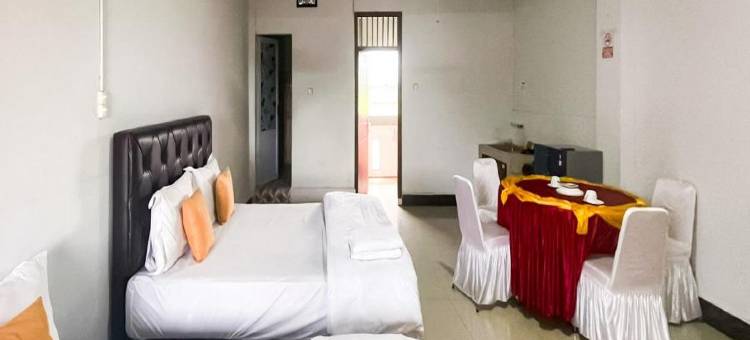 RedDoorz near Salib Kasih Tarutung图片