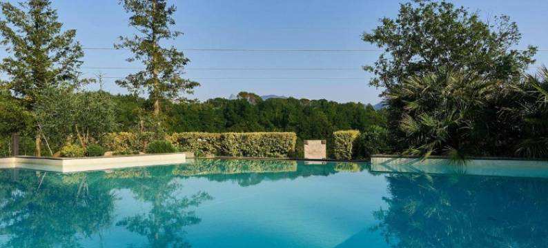 诗人的修道院(Eremo dei Poeti Albergo Diffuso)图片