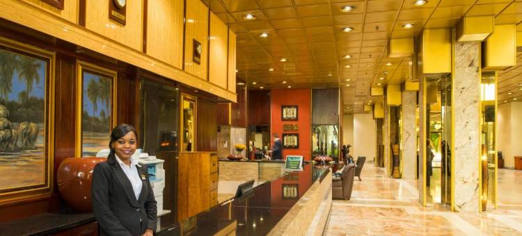 彩虹大厦酒店及会议中心(Rainbow Towers Hotel & Conference Centre)图片