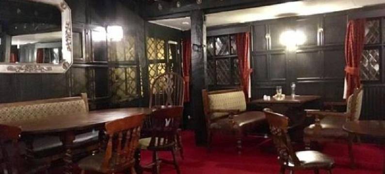 雷德诺希尔酒店(The Radnorshire Arms Hotel)图片