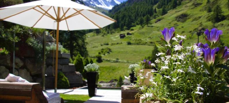 楚尔布里根套房酒店(Suitenhotel Zurbriggen)图片