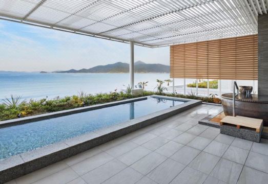 Karatsu Seaside HotelHotel Overview