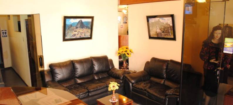 阿尔弗雷多宫殿旅馆(Hostal Alfredo's Palace)图片