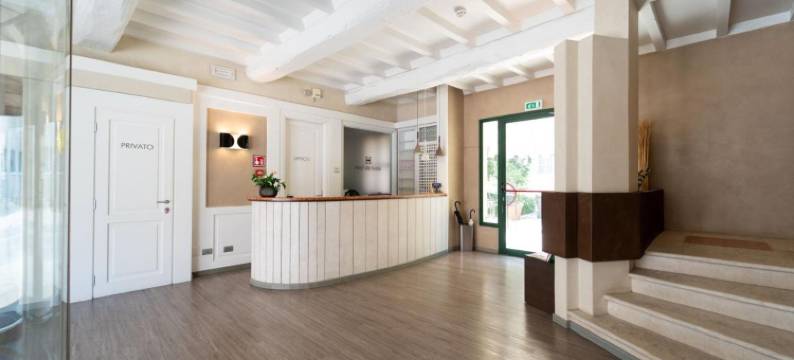 纳比拉别墅酒店(Hotel Villa Nabila)图片