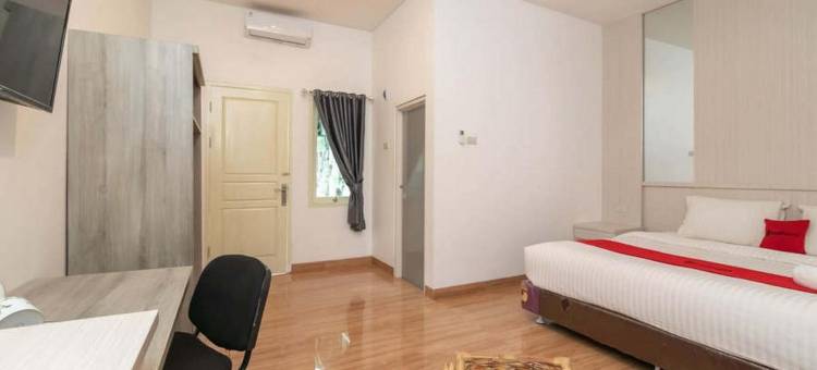 红多兹酒店-近楠榜ITERA哥打巴鲁收费站出口(RedDoorz Near Exit Tol Kotabaru Itera Lampung)图片