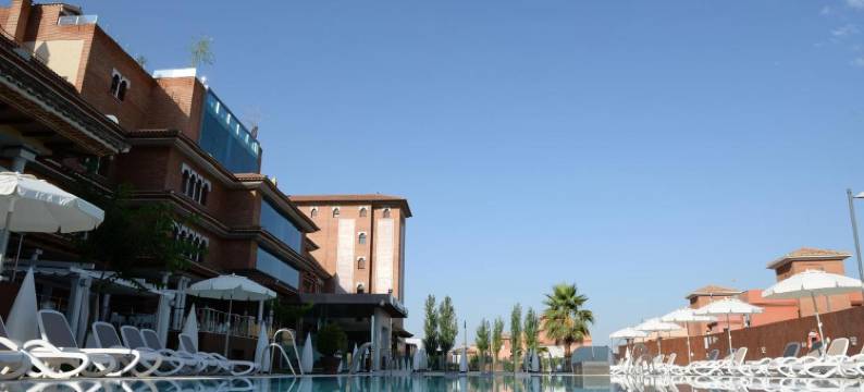 格拉纳达宫殿酒店(Hotel Granada Palace)图片