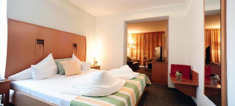 莫荣酒餐厅(Hotel Restaurant Mohren)图片