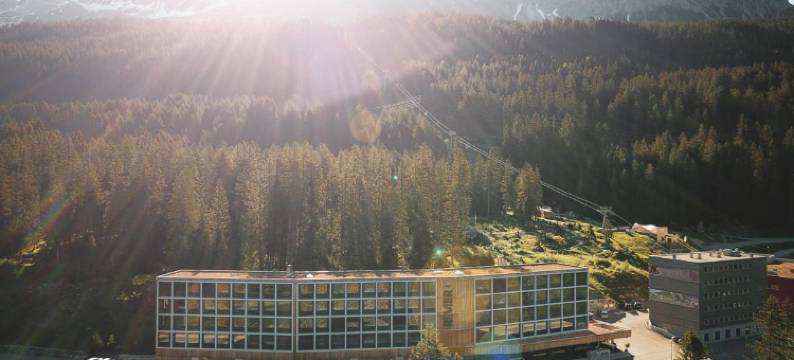 伦策海德瑞维尔山小屋旅馆(Revier Mountain Lodge Lenzerheide)图片