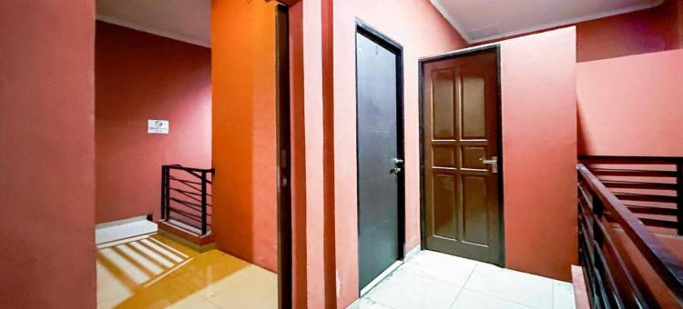 O喜塔拉贾雅宾馆(Citara Jaya Guesthouse Mitra RedDoorz)图片