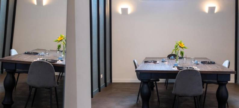 Riflessi 艾西雷亚尼宫殿套房(Riflessi Acireale Palace Suites)图片