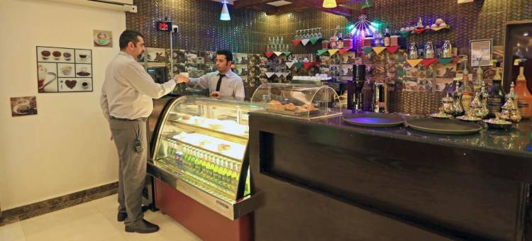 纳季兰绿洲酒店(Rose Oasis Hotel)图片