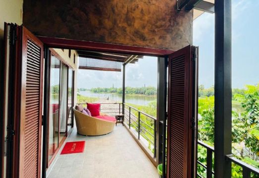 Canal Village Pakpra Phatthalung Hotel Overview
