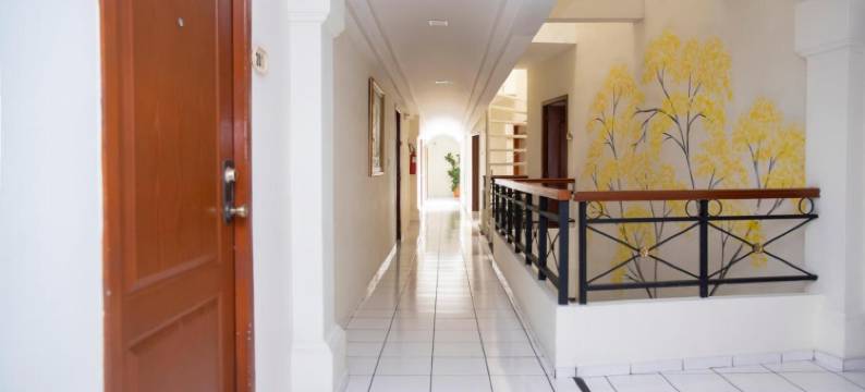 塞丽娜圣贝尼托别墅酒店(Hotel Villa Serena San Benito)图片