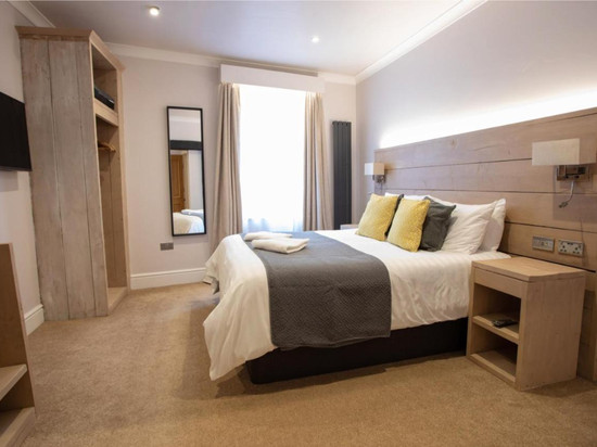 先锋 - 约克住宅