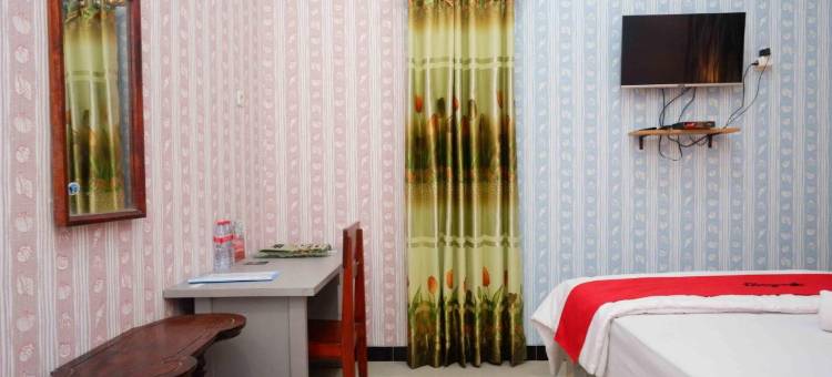 红多兹伊斯兰酒店-近RS米特拉西亚加(RedDoorz Syariah Near RS Mitra Siaga)图片