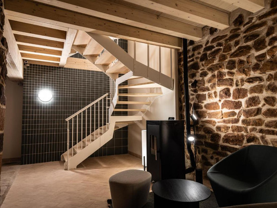 维拉法梅斯古老宫殿公寓