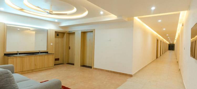 Sri Senthoor Velavan Palace SSV Palace图片