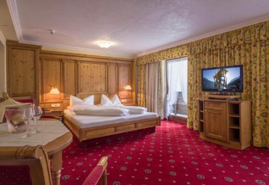 Mauracherhof Hotel Overview