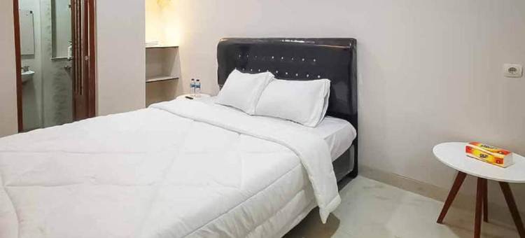 Rudi客房靠近Cikarang车站Mitra红门酒店(Rudi Rooms Near Stasiun Cikarang Mitra RedDoorz)图片