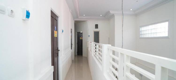 RedDoorz Syariah靠近Jalan A Yani KM 8 Citraland(RedDoorz Syariah Near Jalan A Yani KM 8 Citraland)图片