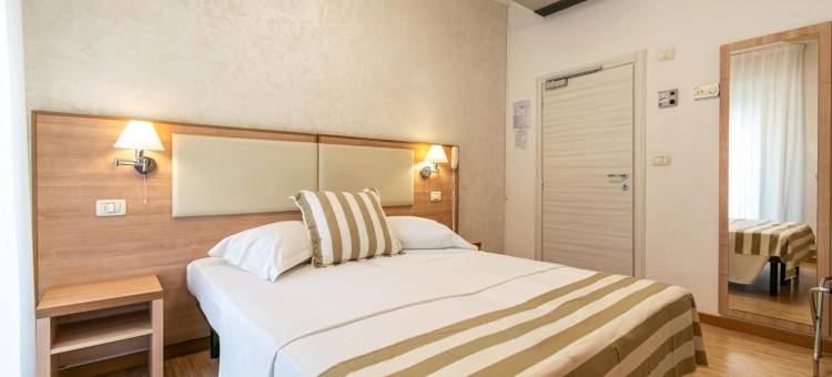 洛桑纳酒店(Hotel Losanna)图片