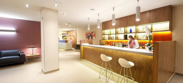 塞尔科蒂尔城·德米兰达酒店(Sercotel Ciudad de Miranda)图片