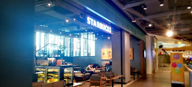 HostaHome Suites at I-City, Central Mall图片