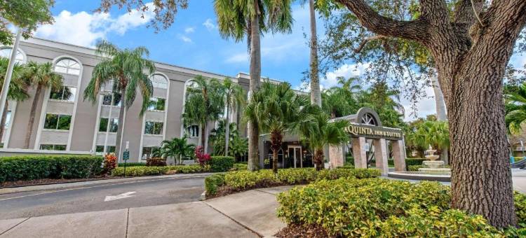 科勒尔斯普林斯南拉昆塔温德姆套房酒店(La Quinta Inn & Suites by Wyndham Coral Springs South)图片