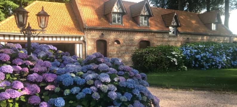 Etretat的Céleste农场(Clos Celeste – Étretat countryside with pool and spa)图片