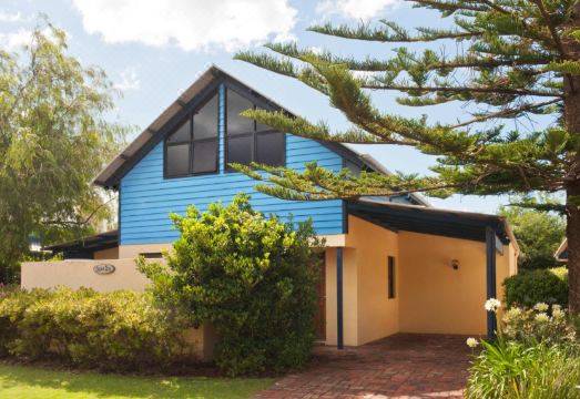 Dunsborough Beach CottagesHotel Overview