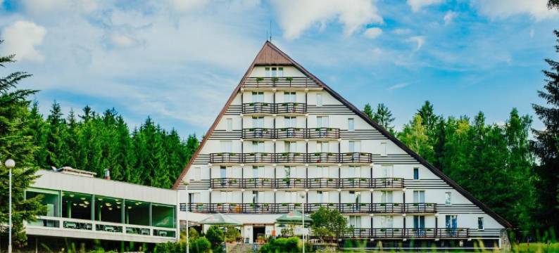 滑雪酒店(Hotel Ski)图片