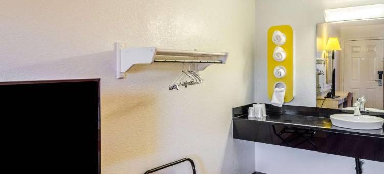 北查尔斯顿旅馆(North Charleston Lodge)图片