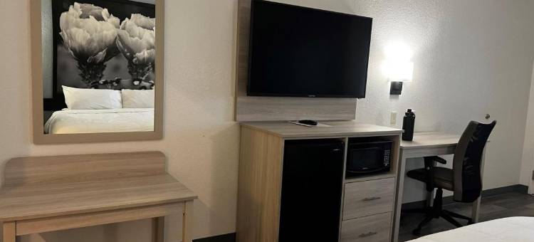 罗森伯格速8酒店(Super 8 by Wyndham Rosenberg TX)图片