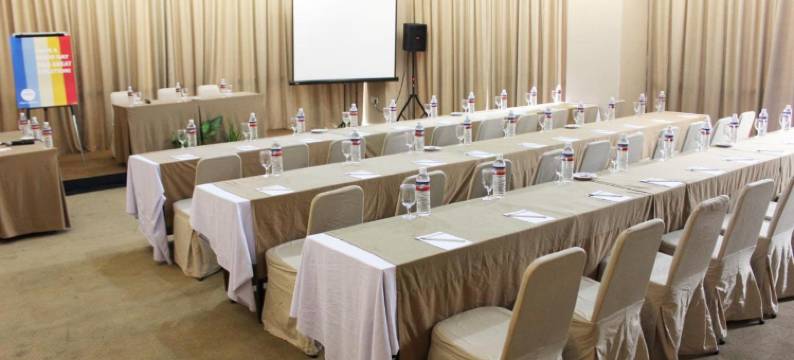 北干巴鲁达法姆酒店(Hotel Dafam Pekanbaru)图片