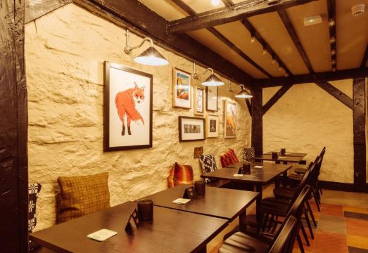 Tyn-y-Coed Inn Hotel Overview