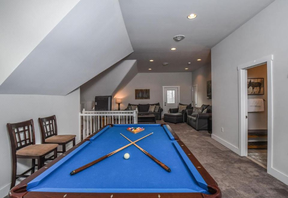 Biltmore Chalet Hotel Overview