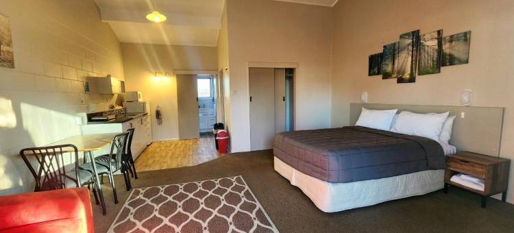 橡子村汽车旅馆(Acorn Estate Motel)图片