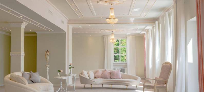 威廉斯塔尔城堡酒店(Schlosshotel Wilhelmsthal)图片