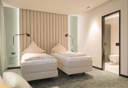 Art Hotel AhlenOver view