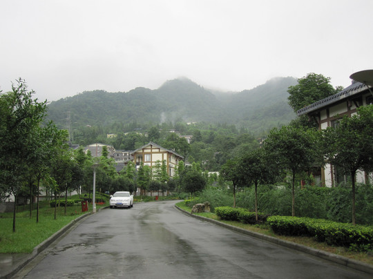 侏罗纪温泉公园酒店