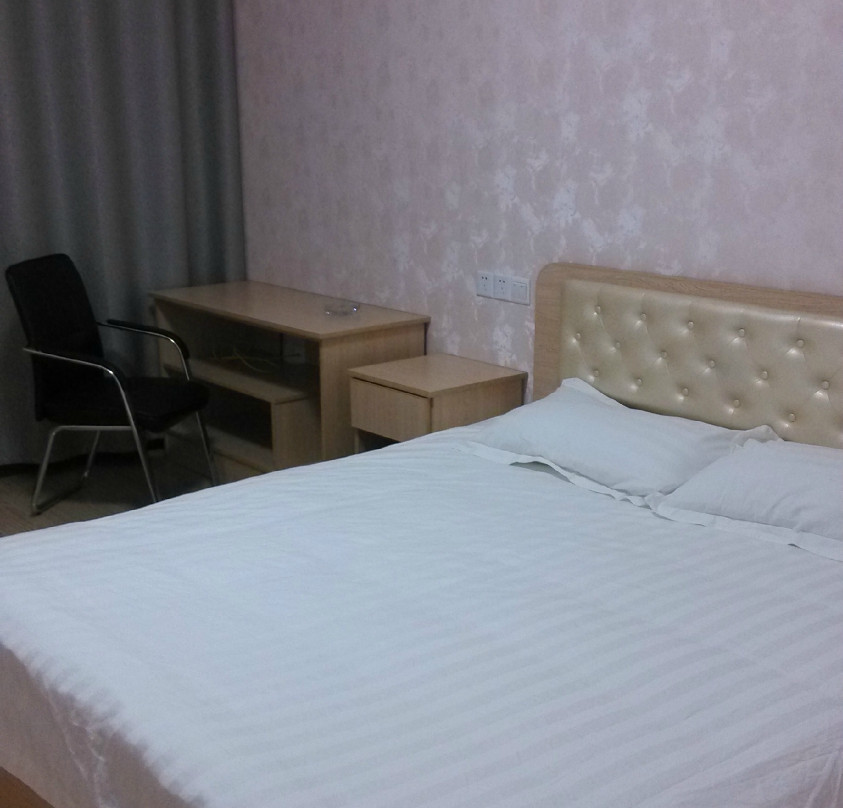 近水楼台宾馆主图