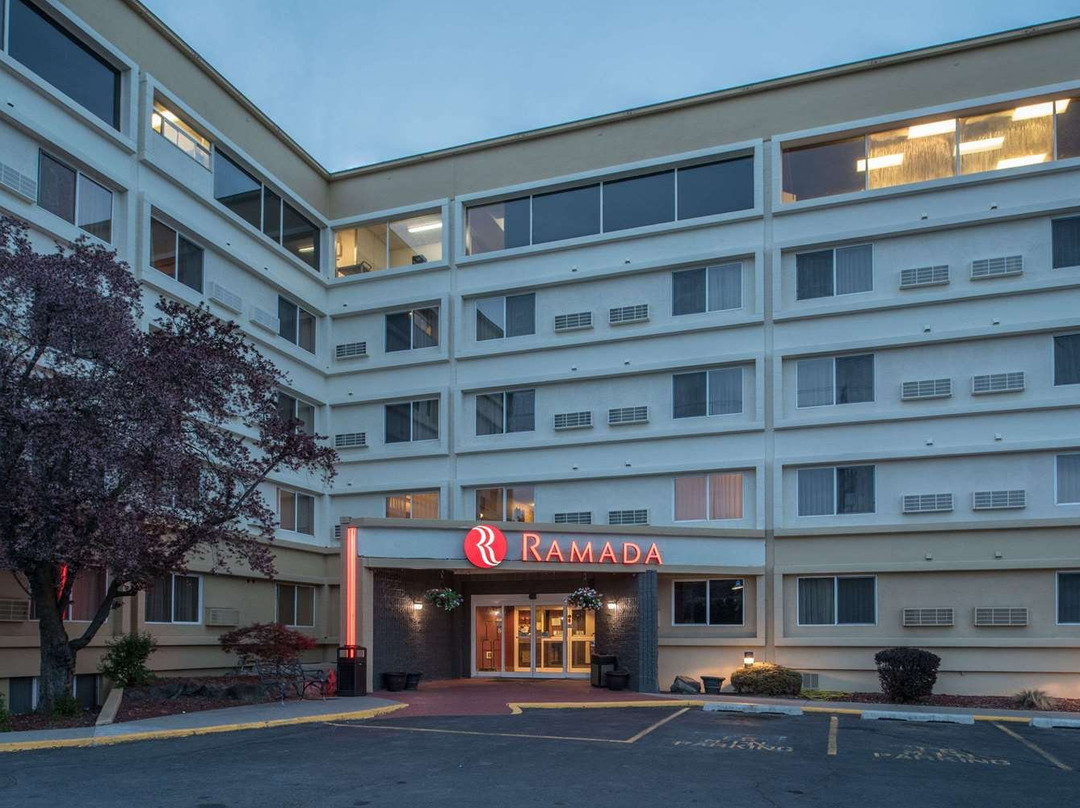 Spangle酒店住宿-Ramada by Wyndham Downtown Spokane
