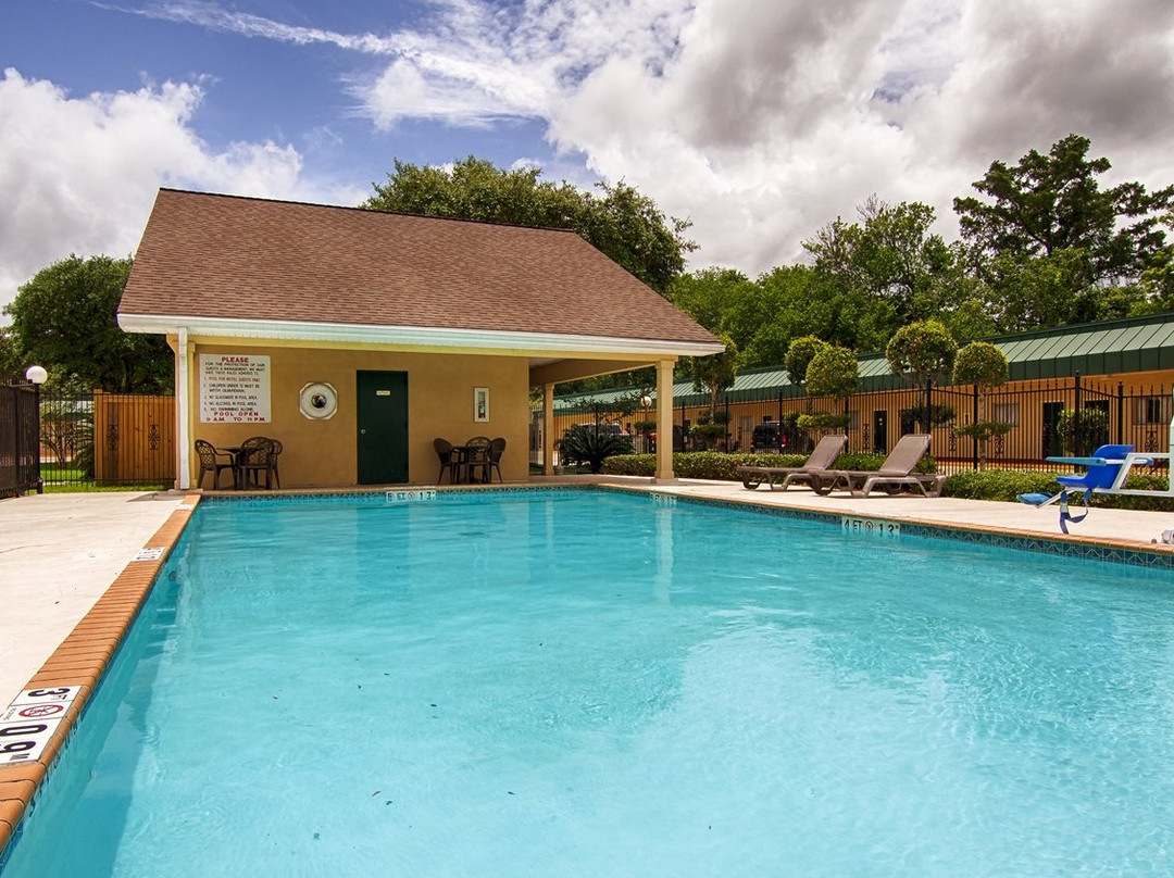 Best Western Forest Inn主图